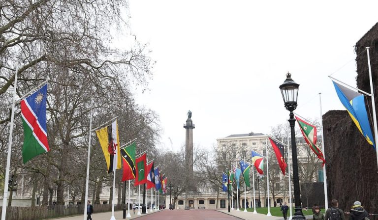 One Gate or many The British Commonwealth